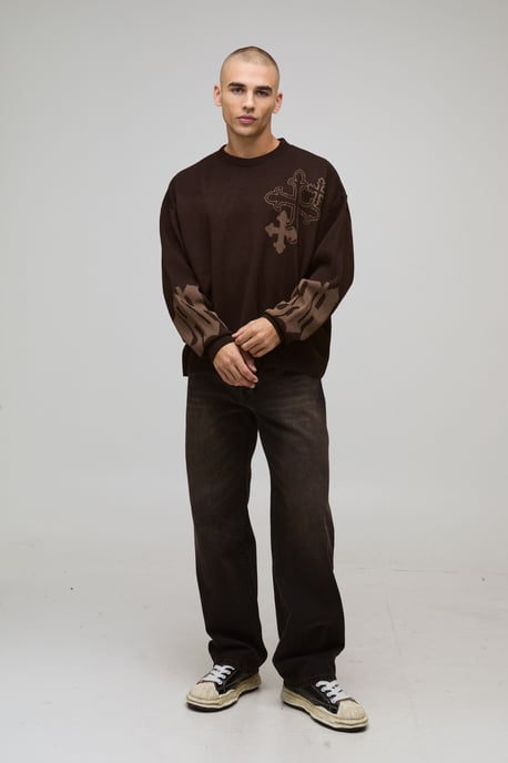 Oversized Boxy Cross Graphic Knitted Jumper - Image 4