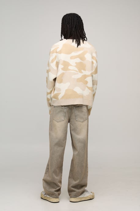 Oversized Boxy Camo Knitted Jumper - Image 2