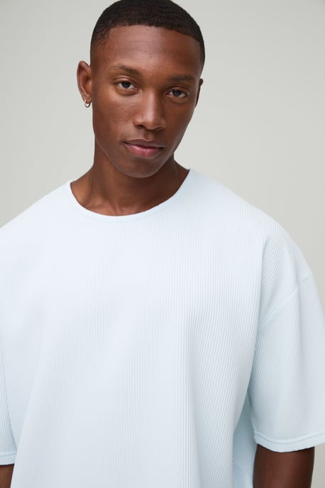 Oversized Boxy Pleated T-Shirt and Regular Fit Open Cuff Jogger Set - Image 3