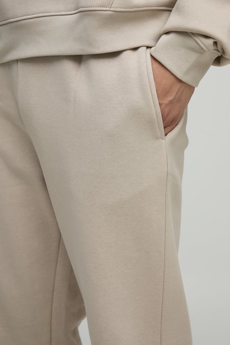 Basic Regular Fit Jogger - Image 3