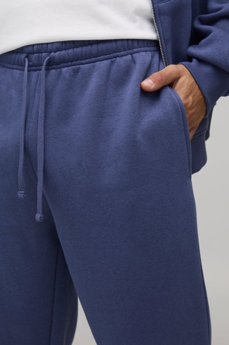 Basic Regular Fit Jogger - Image 3