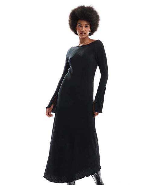 JDY Tall bell sleeve plisse maxi dress in black - Image 1