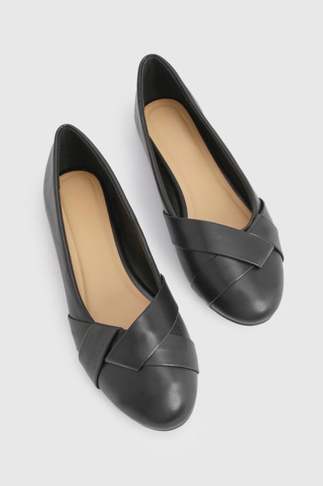Twist Detail Ballet Pumps - Image 5
