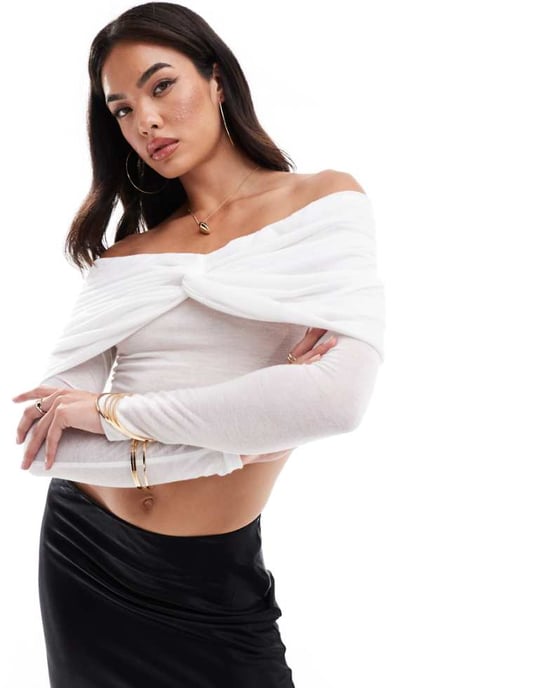 SNDYS mesh bardot twist overlay detalj topp i vitt - Image 1