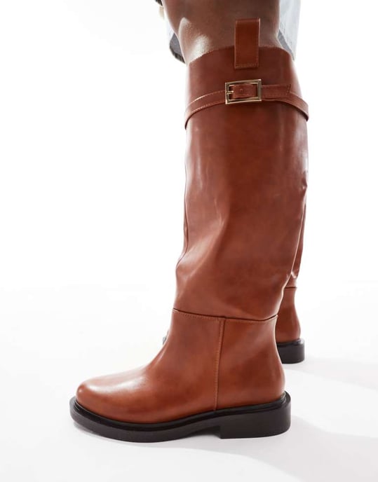 ASOS DESIGN Curve Callie smart flat riding knee boots in tan - Image 3