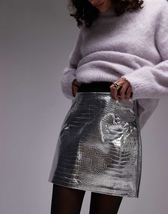 Topshop faux leather editor pelmet in silver snake - Image 2
