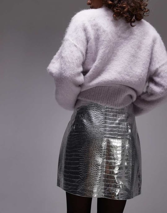 Topshop faux leather editor pelmet in silver snake - Image 4