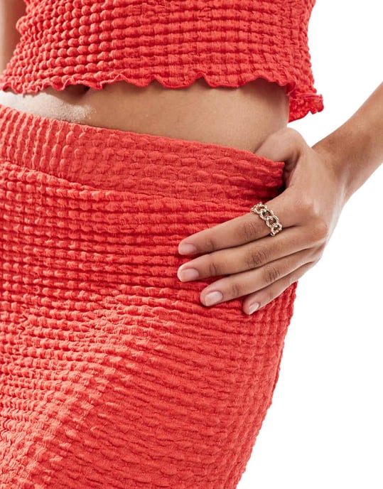 Pieces textured ankle length skirt co-ord in red - Image 3