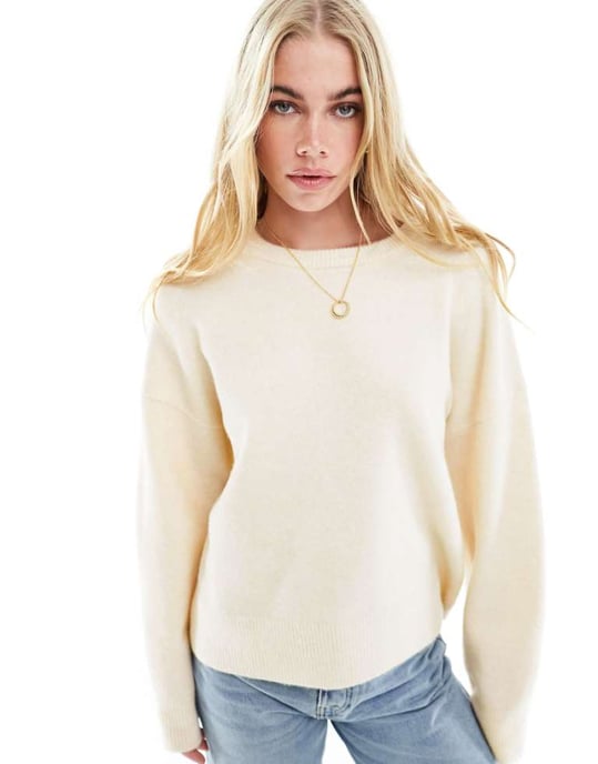 ASOS DESIGN boxig crew neck-tröja i krämfärg - Image 1