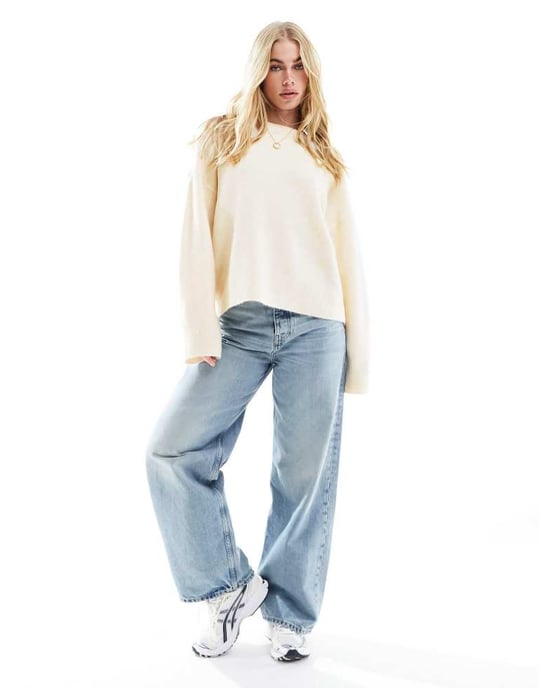 ASOS DESIGN boxig crew neck-tröja i krämfärg - Image 2