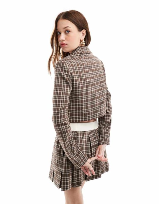 Miss Selfridge tailored cropped blazer in brown check co ord - Image 4