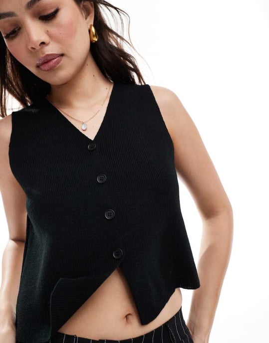 ASOS DESIGN knitted compact v neck waistcoat in black - Image 3