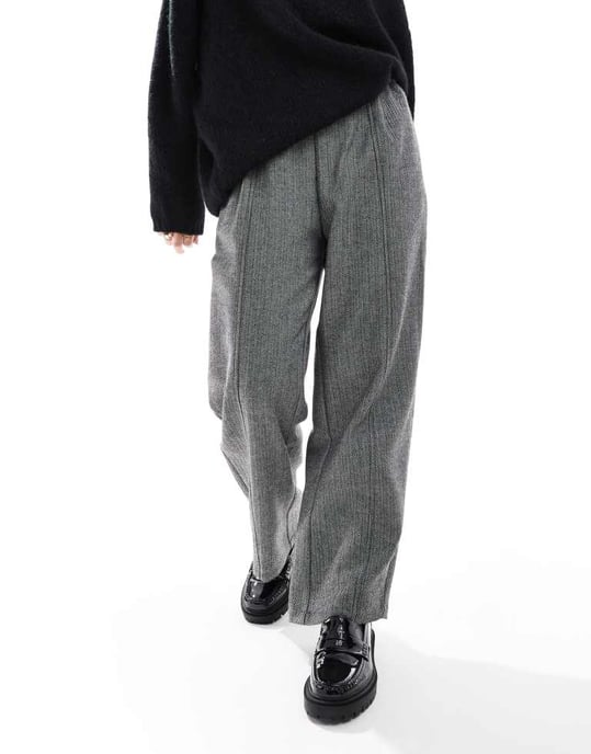 ASOS DESIGN barrel leg pull on tailored trouser in grey - Image 2