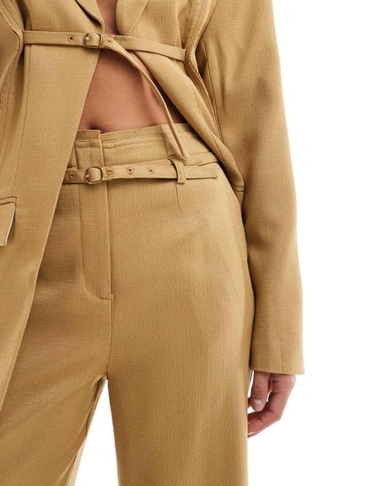 ASOS DESIGN tailored trouser with raw edge details and belt co-ord in tan - YELLOW - Image 4