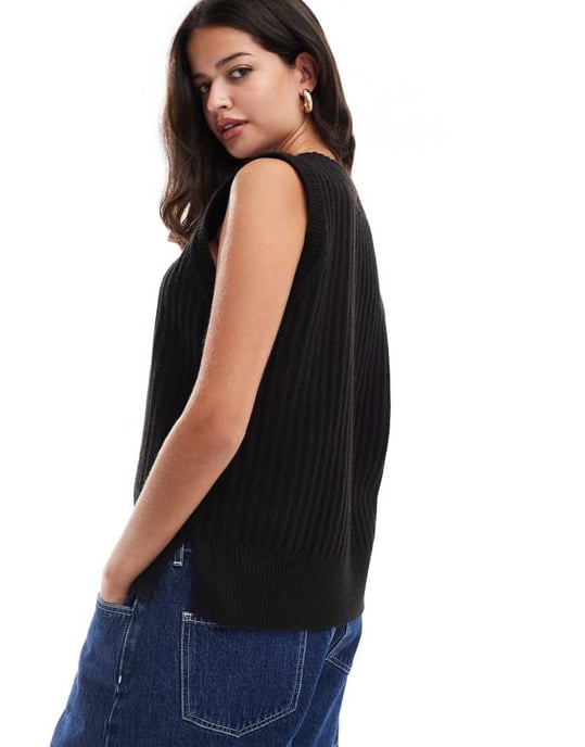 Nobody's Child v neck knitted vest In black - Image 3