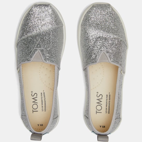 Girl's Toms Juniors Alpargata Classic Espadrilles in Silver - Image 4