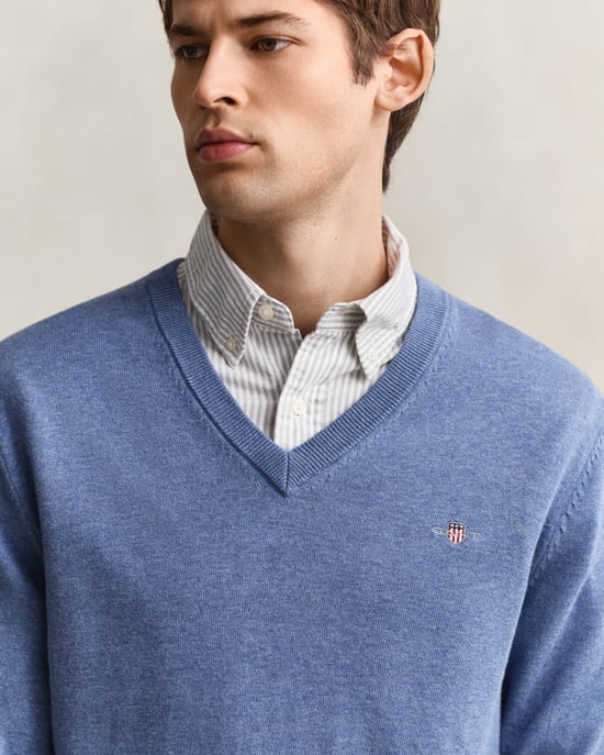 Classic Jumper in Light Blue - Image 3
