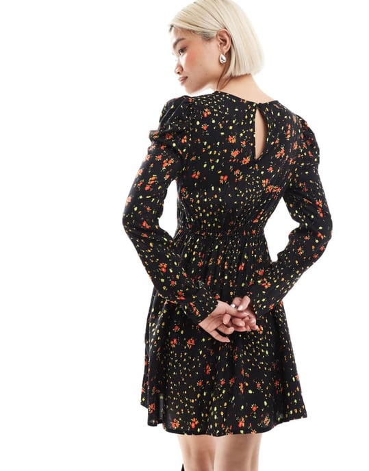 Miss Selfridge Ribbon detail tea dress in black floral print - Image 4
