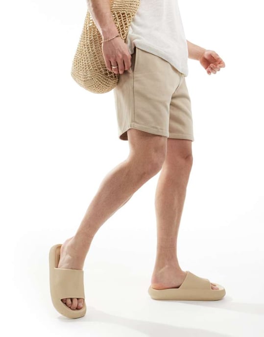 ASOS DESIGN premium tungvikts oversized shorts i beige - Image 4