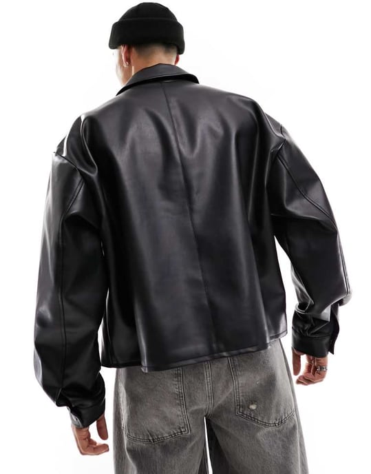 ASOS DESIGN oversized kort faux läder harringtonjacka i svart - Image 4