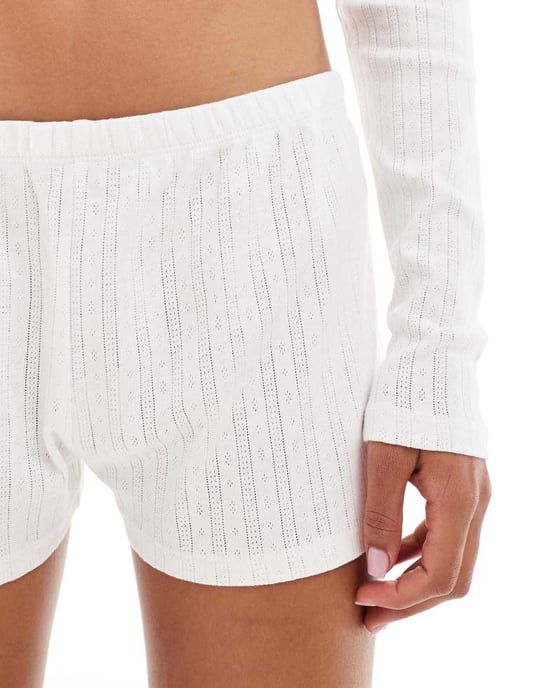 Monki koord bomulls pointelle jersey shorts i vitt - Image 3