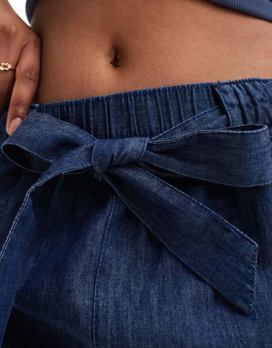 JDY chambray knyt framshorts i indigoblå - Image 3