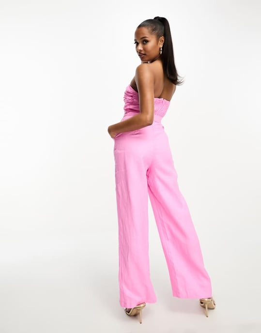 Forever New Petite bandeau byxdress med vida ben i rosa - Image 2