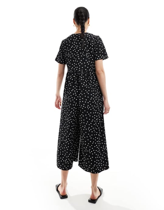 ASOS DESIGN kortärmad t-shirt jumpsuit i monokrom prickig mönster - Image 2