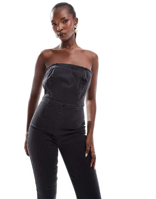 ASOS DESIGN denim bandeau bodycon jumpsuit i tvättad svart - Image 2