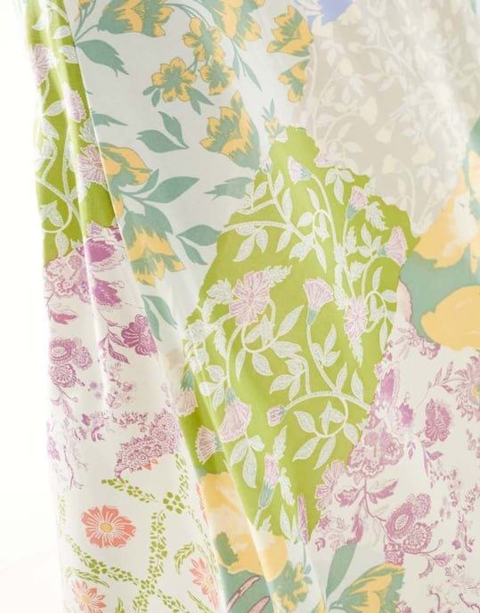 ASOS DESIGN maxi kjol med knytmidja i blandad blommönster - Image 4