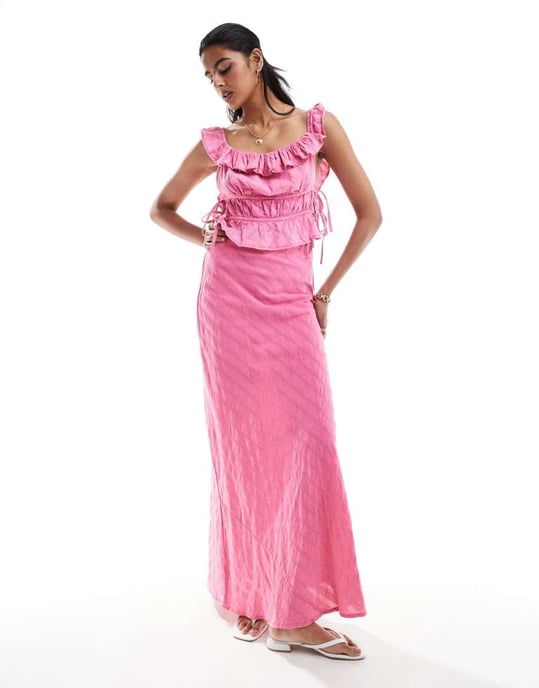 ASOS DESIGN texturerad sned maxi kjol set i rosa - Image 3
