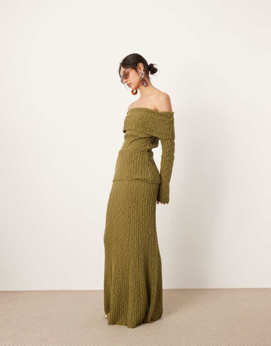 ASOS EDITION stickad full maxi kjol set i grön - Image 1