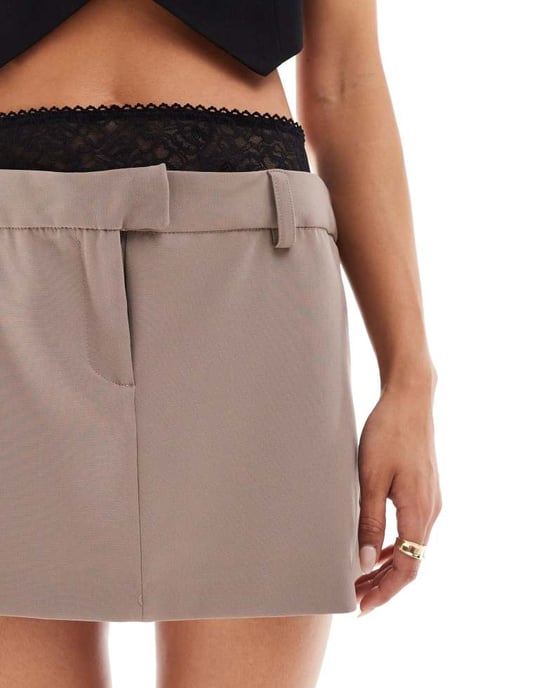 ASOS DESIGN minikjol med spetsdetaljer i mocha - Image 4