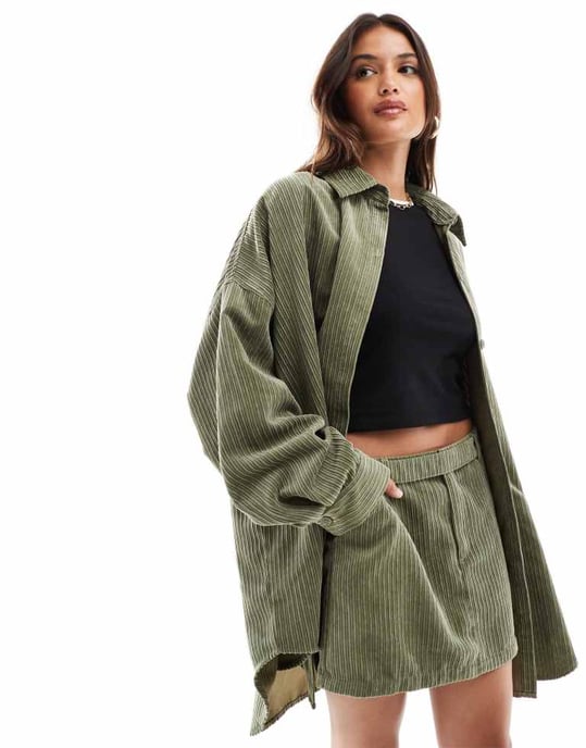 ASOS DESIGN kordbältes mikrokort kjolset i olivgrön - Image 3