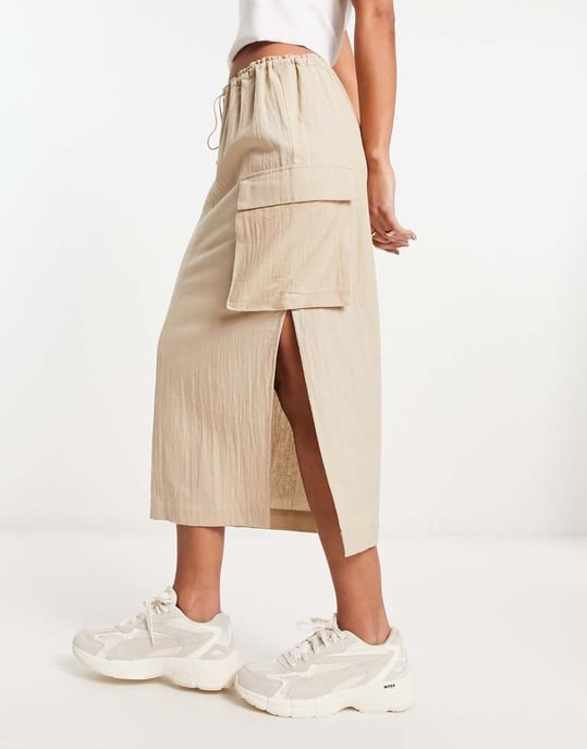 ASOS DESIGN cargo midi kjol i sand - Image 2