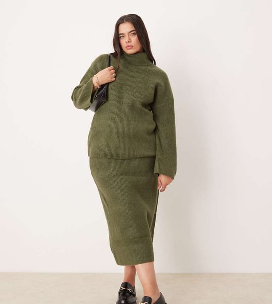 Vila Curve stickad midi kjolset i khaki - Image 1