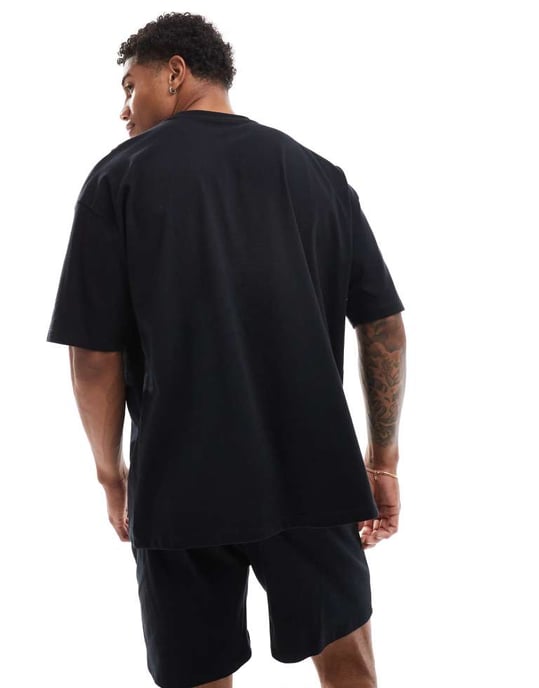 ASOS DESIGN pyjamapaket med jul-dinosaurie-slädförprint i svart - Image 4