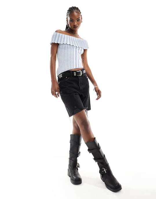 Återvunnen vintage asymmetrisk off-shoulder stickad topp i babyblå - Image 4