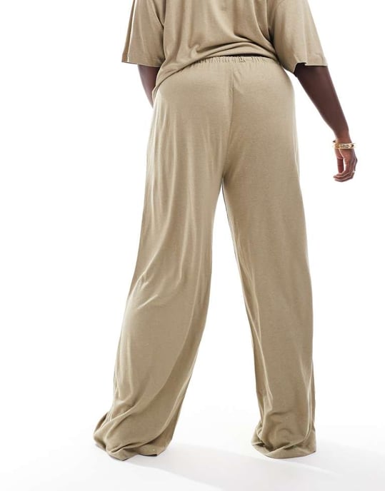 ASOS DESIGN Curve låg midja linne-look byxa i taupe - Image 4