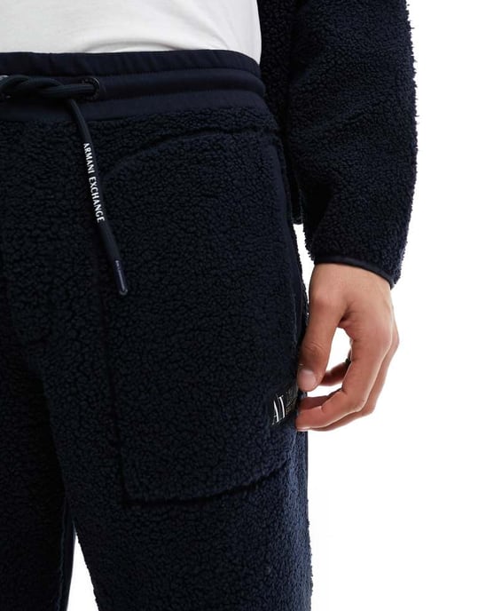 Armani Exchange borg joggers i marinblå - Image 4