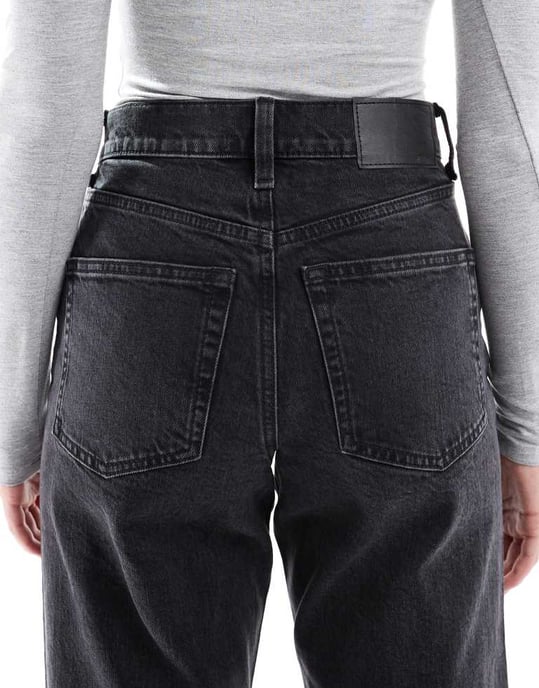 ASOS DESIGN ankelhöga raka benjeans i svart - SVART - Image 4