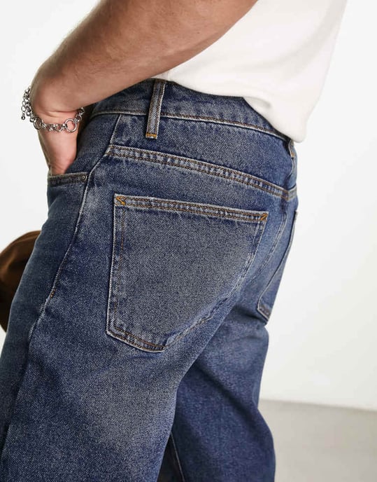 ASOS DESIGN tapered fit jeans i mörk vintage tvätt - MBLUE - Image 2