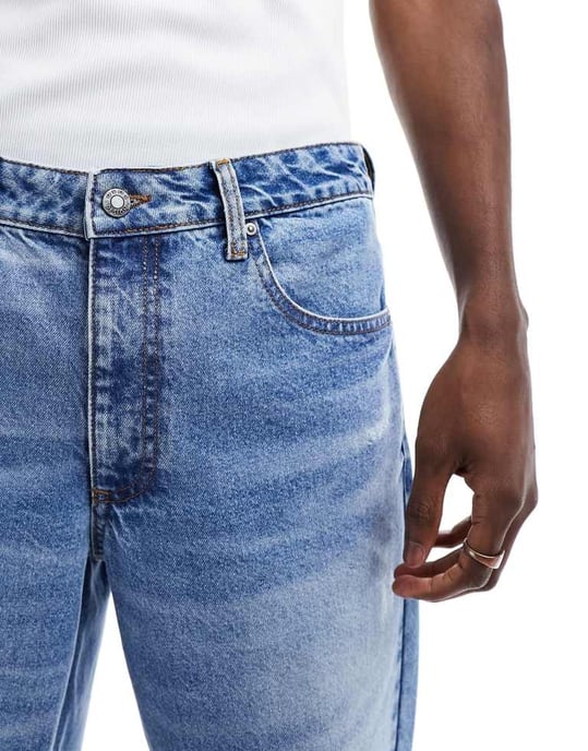 ASOS DESIGN tapered fit jeans i ljus TVÄTTAD blå - LBLUE - Image 3