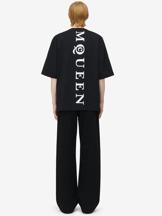 Vertical Back Logo T-Shirt in Black - Image 4
