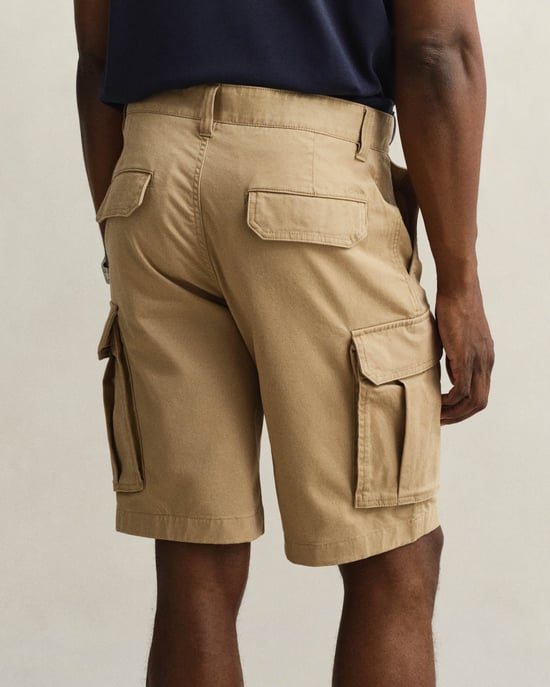 248 Regular Fit Cargo Shorts in Sage Green - Image 2