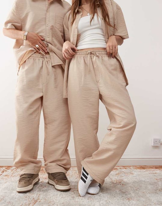 Återvunnen vintage unisex baggybyxa med kontrastsöm i sten färg - Image 2