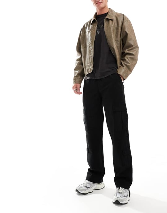 Guess Originals unisex cargobyxor i svart - Image 4