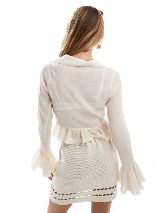 Miss Selfridge cotton crinkle tie front top in ivory - Image 3