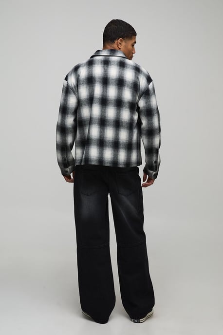 Relaxed Fit Washed Carpenter Worker Jeans - Image 2