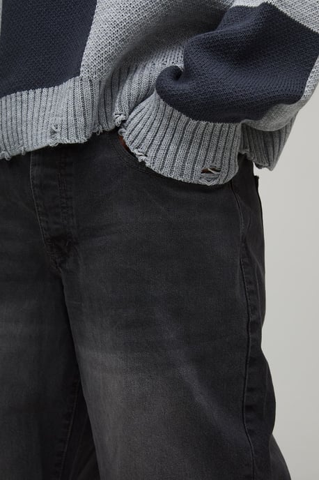 Relaxed Rigid Washed Jeans - Image 3